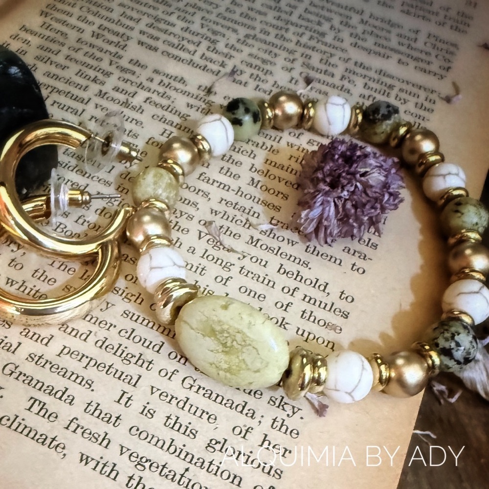 Vintage Yellow‑Green Turquoise Bracelet Set — Mexican Collector Lineage